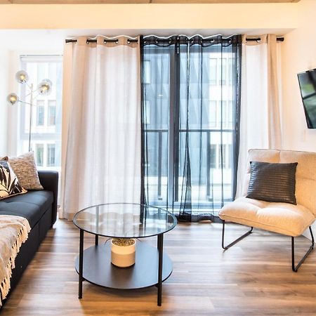 Condo Chic, Centre-Ville Piscine, Terrasse, Gym Quebec Exteriér fotografie